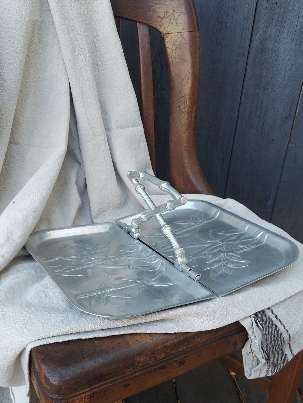 Vintage Everlast Forged Aluminum Bali Bamboo Folding Tray